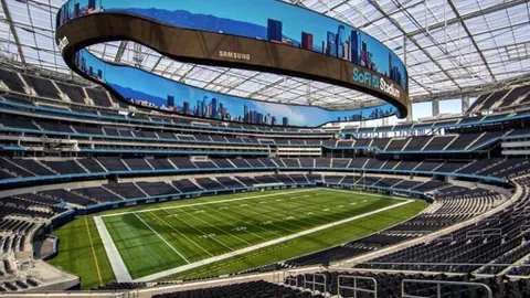 中超首战：山东泰山、上海申花等强队同场竞技